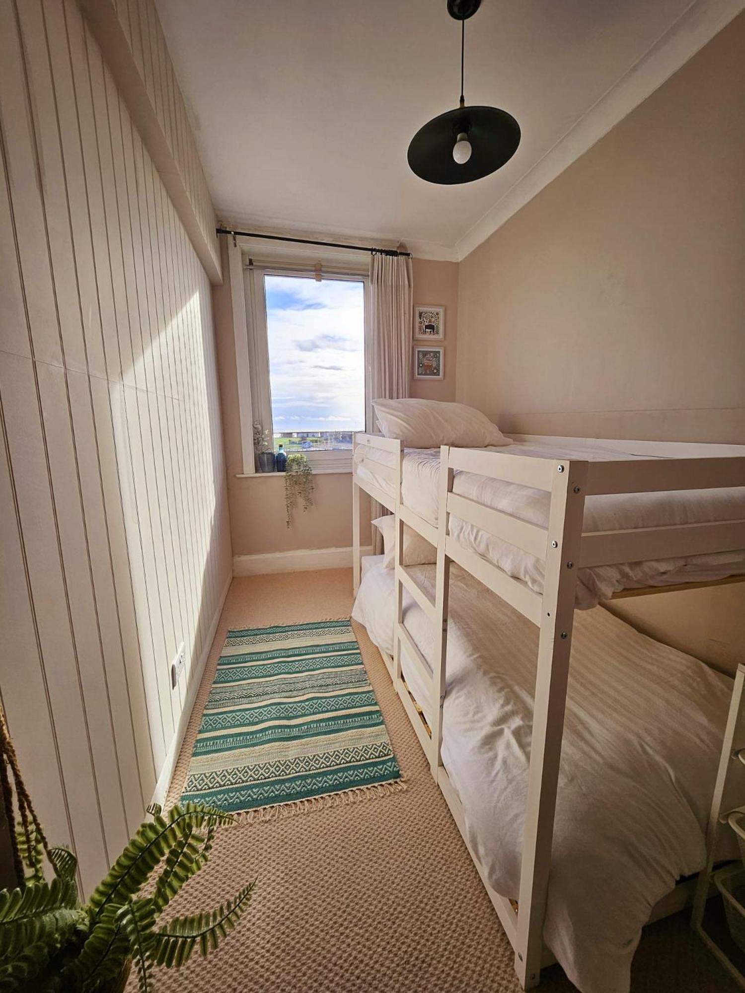 Seaview 2 Bedroom Apartment Littlehampton Luaran gambar
